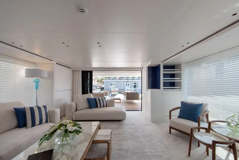 Bosphorus Pearl - İstanbul Boğazı'nda Saatlik ve Günlük Motoryat Kiralama · 5