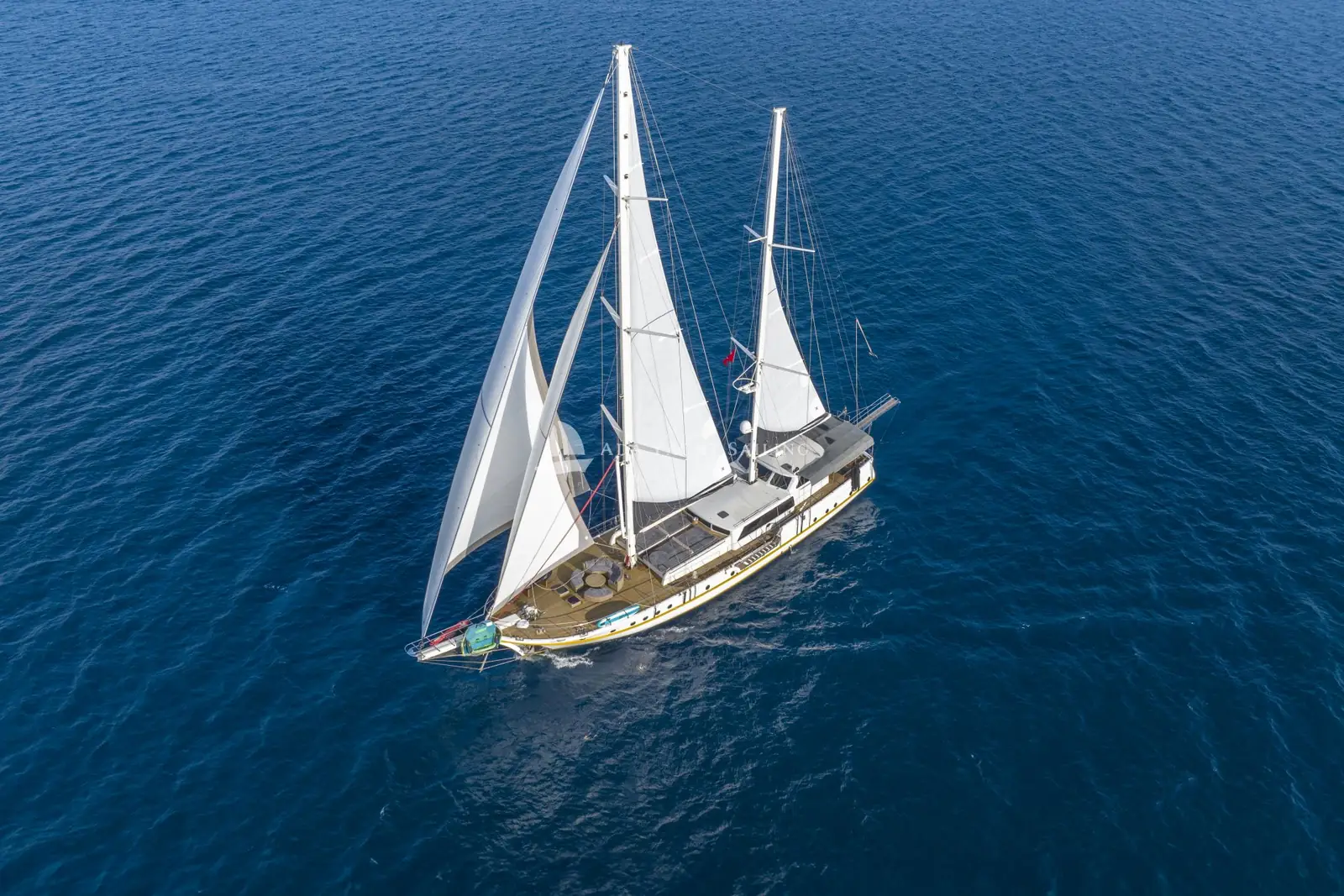 Sultan Bodrum - Bodrum Çıkışlı 6 Kabinli Lüks Klimalı Ahşap Gulet